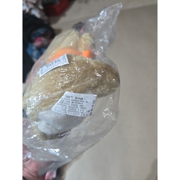 Vintage SEALED 6" Rick Shirt Tales Plush Stuffed‎ Animal 1981 80's - Picture 3 of 3